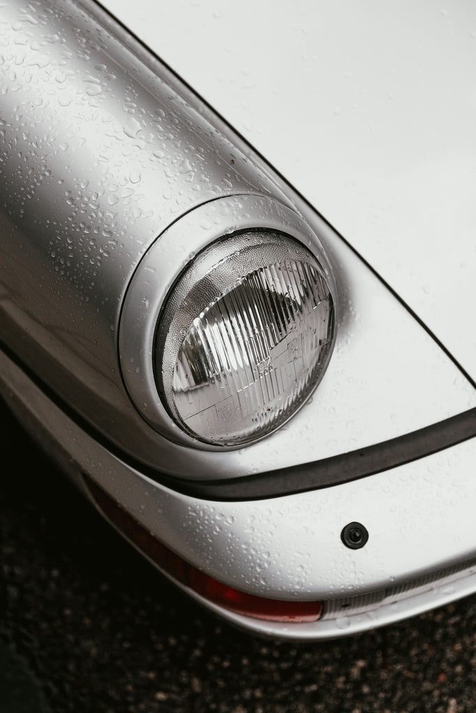 porsche headlight. best microfiber towel for professional detailing.